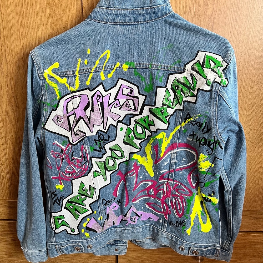 TOPSHOP Graffiti Denim Women's Jeans Jacket Worn Once